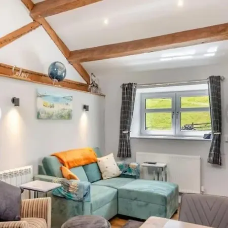 Feriehus Cosy Shay Bank W/ Kingbed - Near Skipton. *