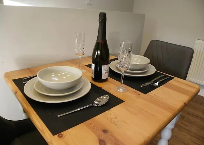 Cosy Shay Bank W/ Kingbed - Near Skipton. Cowling