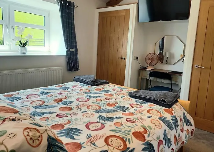 Cosy Shay Bank W/ Kingbed - Near Skipton. Feriehus *